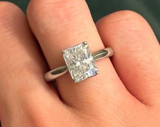 2 CT Radiant Cut Lab Grown Diamond Solitaire Engagement Ring 14K Solid Gold IGI Certified