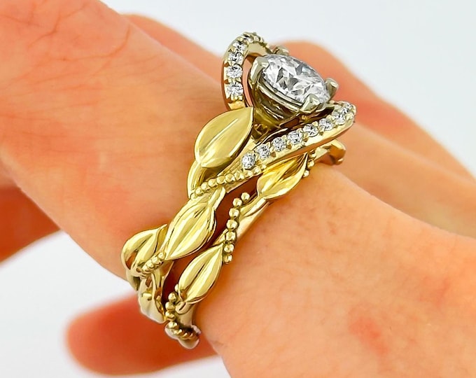 Round Diamond Engagement Ring Set 14k Yellow Gold Leaf Floral Wedding Ring Lab Grown Diamond Nature Inspired Leaf Bridal Set