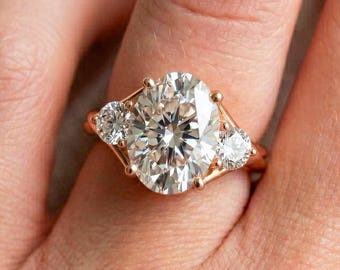 2 Carat Oval Lab Grown Diamond Engagement Ring 3 Stone Diamond Ring 14k Rose Gold Ring