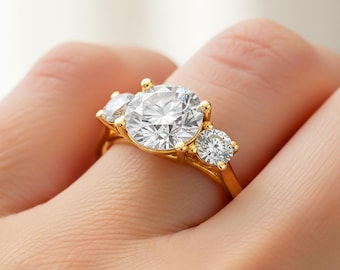 2.5 Carat Three Stone Diamond Engagement Ring – 14k Yellow Gold Lab Grown