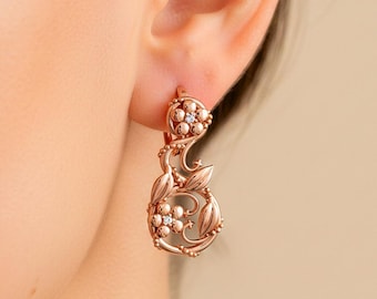 Flower Leaf Vine Diamond Earrings Solid 14k Gold Floral Nature Inspired Jewelry For Women