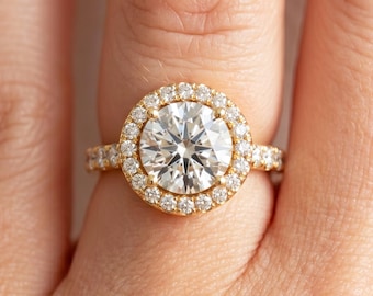 1 Carat Round Lab Grown D VS1 Diamond Ring Halo Engagement Ring 14k Yellow Gold IGI Certified