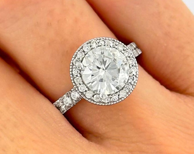 Round Halo Engagement Ring 14k White Gold IGI Certified Diamond