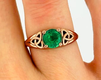 Round 1CT Emerald Ring 14k Rose Gold Emerald Celtic Ring Green Gemstone Wedding Ring Dainty Trinity Knot Ring