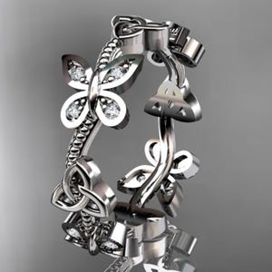 Anillo de compromiso único con forma de mariposa y diamantes en oro blanco de 14 k para mujer. imagen 1