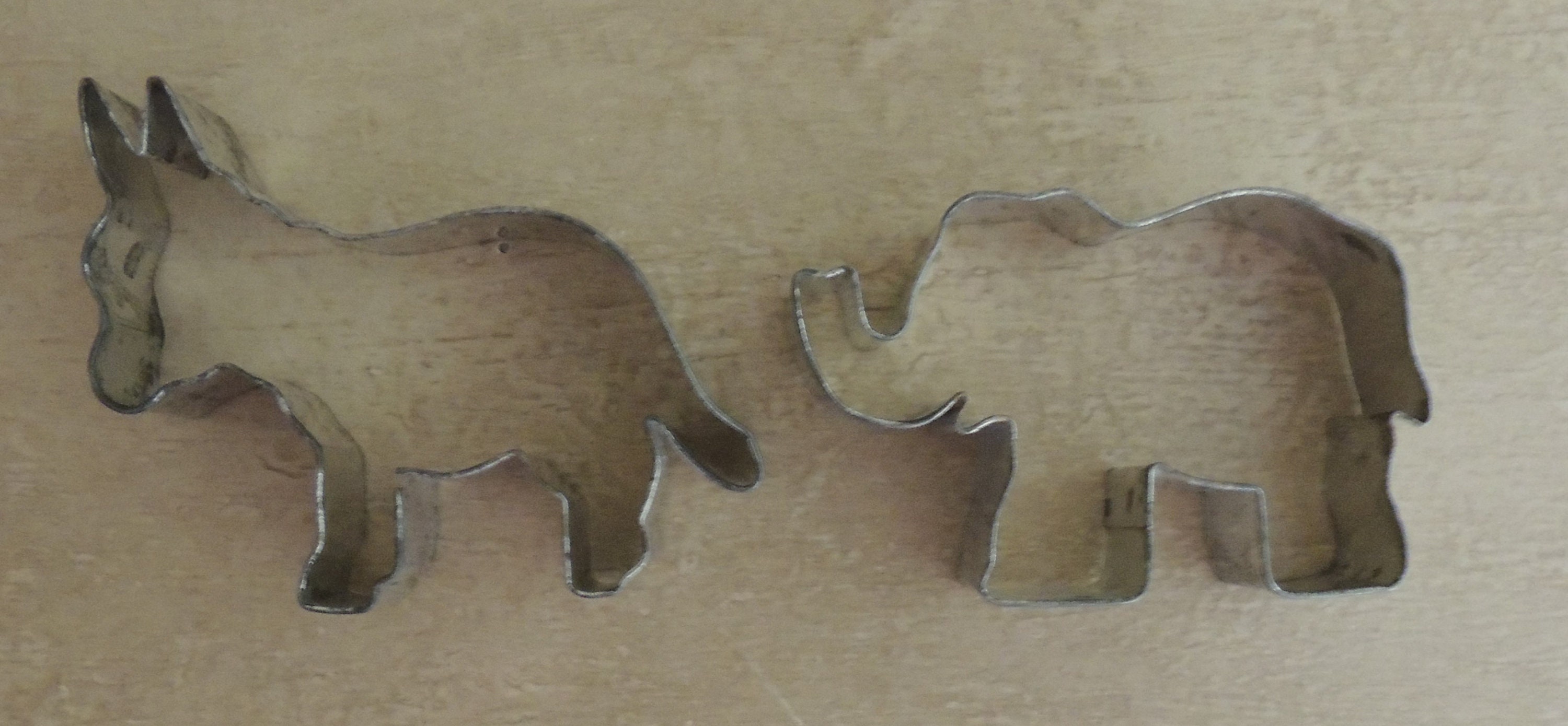 2 COOKIE CUTTERS Vintage TIN Donkey & Elephant Shaped Cookie Etsy UK