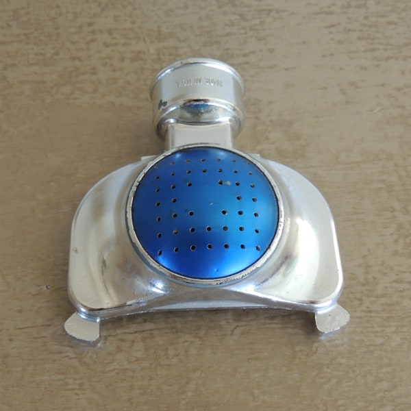 HOSE NOZZLE Vintage Collectible Water Sprayer Modernistic Silver-Tone Metal with Cobalt Blue Center about 3.25" by 3.25" Metal Art Fun Decor