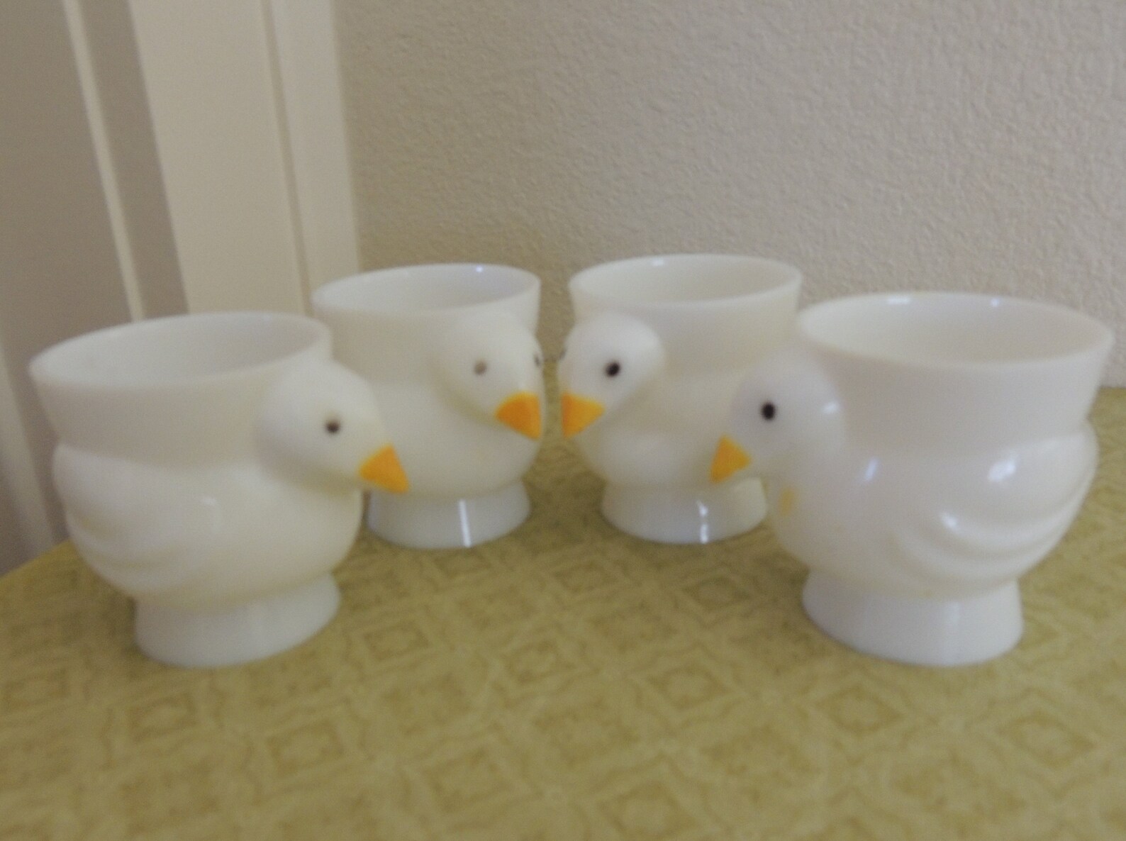 Vtg EGG CUPS Set of FOUR 4 Chick or Duck Plastic Egg Cups Etsy