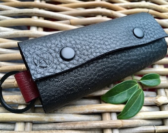 Key Pouch and Organize in Pebble Black