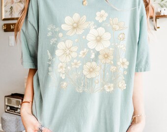 Comfort Colors® Vintage Pressed Flowers Shirt, Boho Cottagecore Shirt, Botanical Floral Tee Wildflowers Shirt Gift for Gardener Floral Shirt