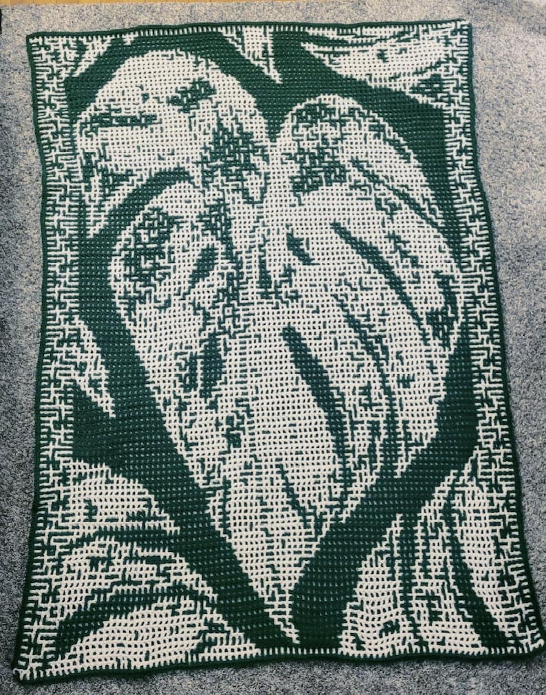 Monstera Leaf Crochet Pattern in 3 colorwork options: interlocking, overlay mosaic, and solid overlay mosaic. Written pattern & charts. image 5