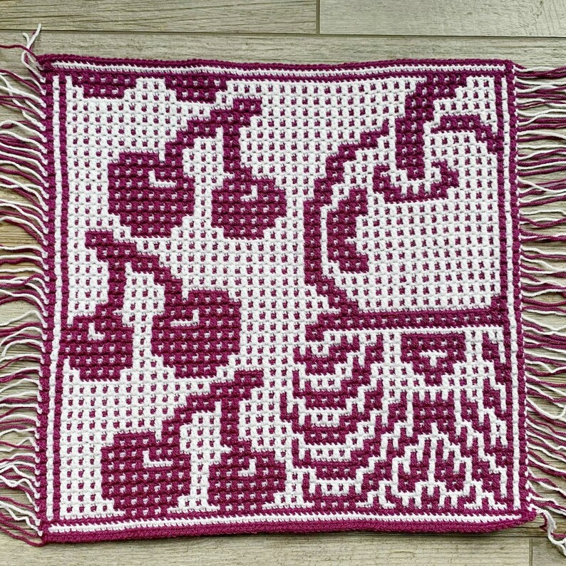 Crochet Pattern: August Gnome Interlocking LFM and Mosaic image 2
