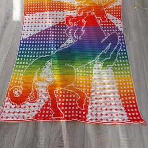 Common Unicorn Throw Blanket Pattern: Locked Filet Mesh Interlocking and Overlay Mosaic Crochet image 4