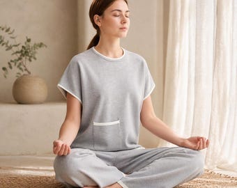 Gezellige grijze gebreide loungewearset, ontspannen tweedelig huis- en reisoutfit voor dames