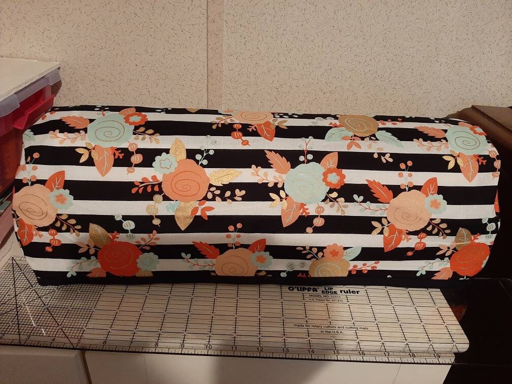 Cricut Maker, Air Air 2, Explore, Expression covers. Black gold also make Personal, Cuttlebug, Easy Press Big Shot