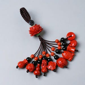 Hand-woven vermilion red rope keychain/phone charm, a perfect design, exquisite gift, suitable for both men and women.