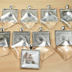 25 Blank 1 inch SQUARE Pendant Trays Optional Glass Tile and Seals (25 or 50)- Shiny Silver Plated Settings 25 mm Photos Charms-Choose Color
