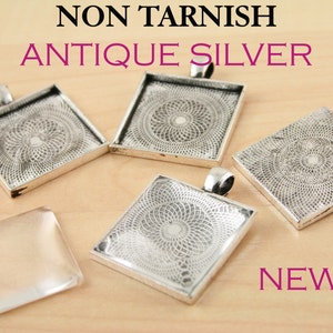 25 SETS. 25 Blank 1 inch Pendant Trays with 25 Glass Tiles  -  SQUARE Antique Silver Bezels Settings 25 mm Photos Charms -