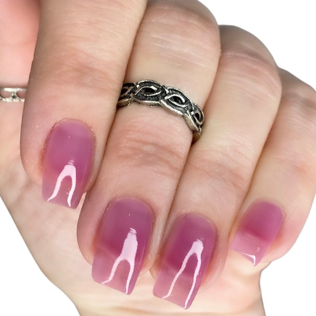 Purple fingernails sale