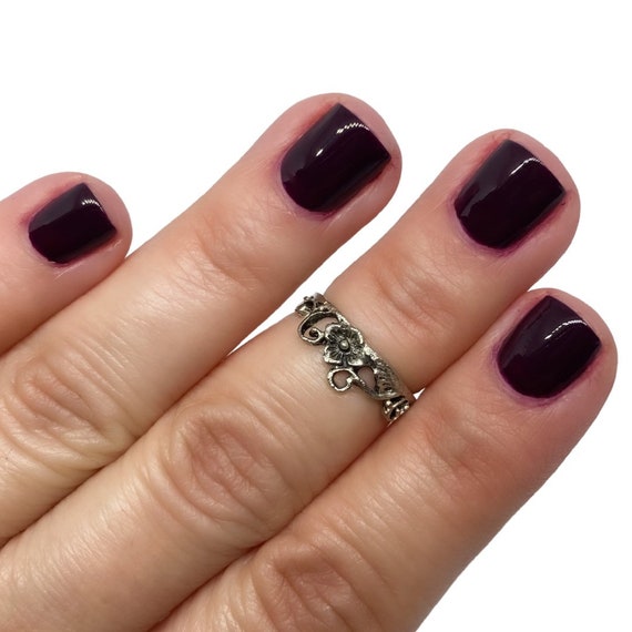 Winter Nail Colours for an Instant Outfit Update