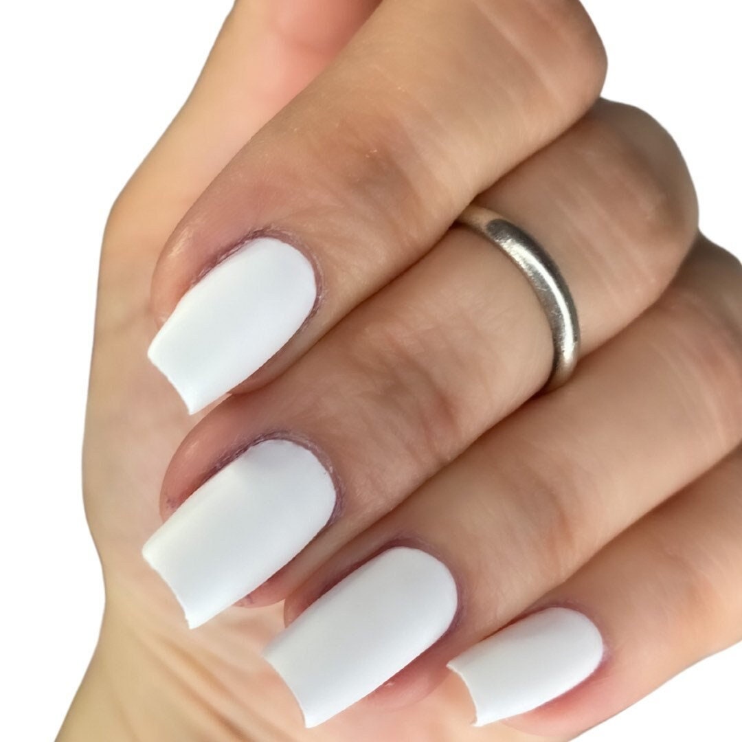 WHITE COFFIN: Long White Coffin Press On Nails | Lavaa Beauty