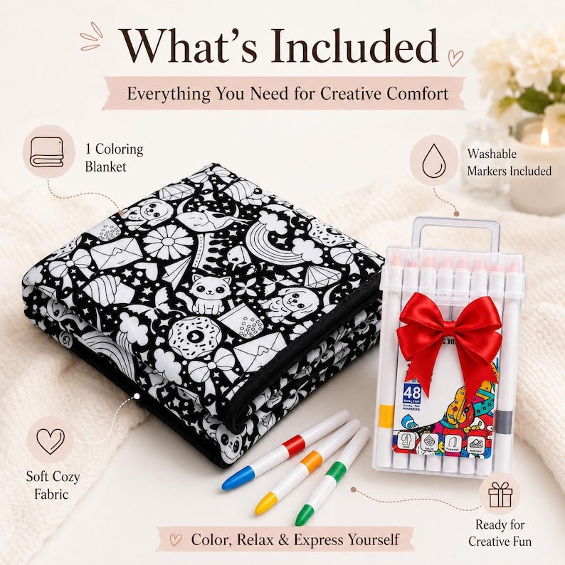 Pu&ograve; includere: Una coperta da colorare in bianco e nero con un motivo ripetuto di gatti, ciambelle, arcobaleni e cuori, accompagnata da una custodia in plastica trasparente contenente 48 pennarelli con un fiocco rosso e tre pennarelli sciolti con punte blu, gialla e verde.