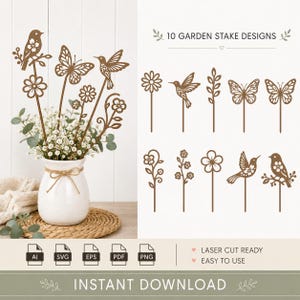 Può includere: Un set di 10 design di picchetti da giardino tagliati al laser di colore marrone, con sagome di uccelli, farfalle e fiori. La raccolta di file digitali include i formati AI, SVG, EPS, PDF e PNG per il download immediato.