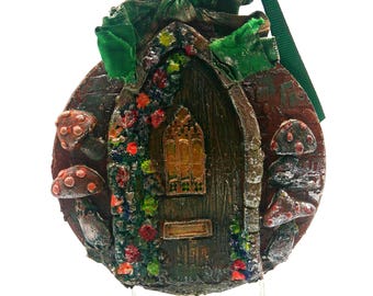 Fairy Door Christmas Winter Ornament Brown