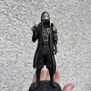 Mini Vessel Statue