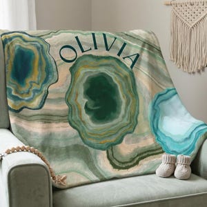 Personalized Teal Agate Geode Plush Blanket, Abstract Velveteen Cozy Throw for Mother's Day