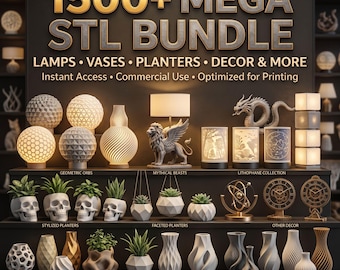 Può includere: Un'esposizione di articoli per l'arredamento della casa stampati in 3D, tra cui lampade, vasi e fioriere. L'immagine presenta vari design, come globi geometrici e creature mitiche. Il testo recita "1500+ MEGA STL BUNDLE".