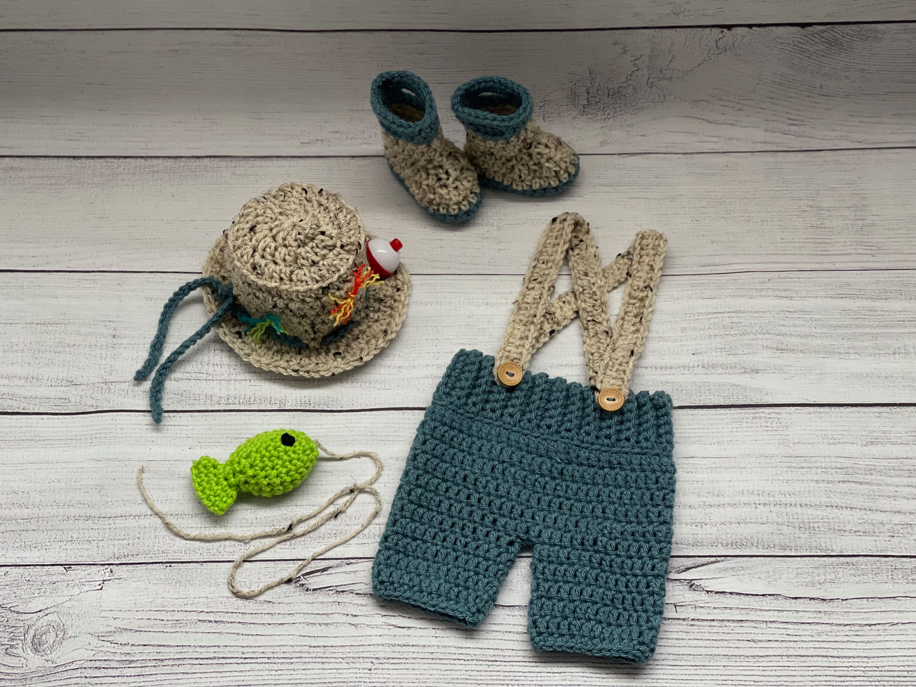 Fish Newborn Outfit -  UK