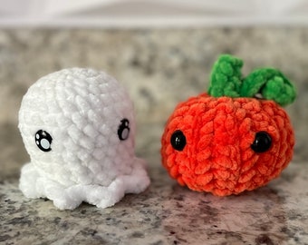 Crochet PATTERN: Mini Plushie Ghost and Pumpkin Halloween Toy Decoration