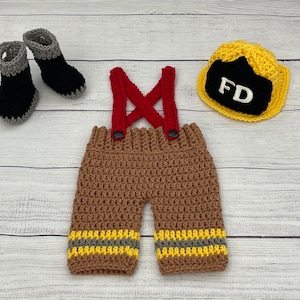 Babyjongen brandweerman brandweerman hoed outfit 4-delige gehaakte broekset met ophanging en laarzen, pasgeboren, 0-3 m, fotorekwisiet - MADE TO ORDER