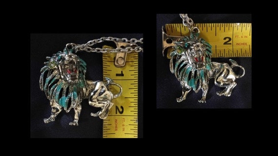 Vintage Chain and Rhinestone Lion Pendant Necklace - image 4
