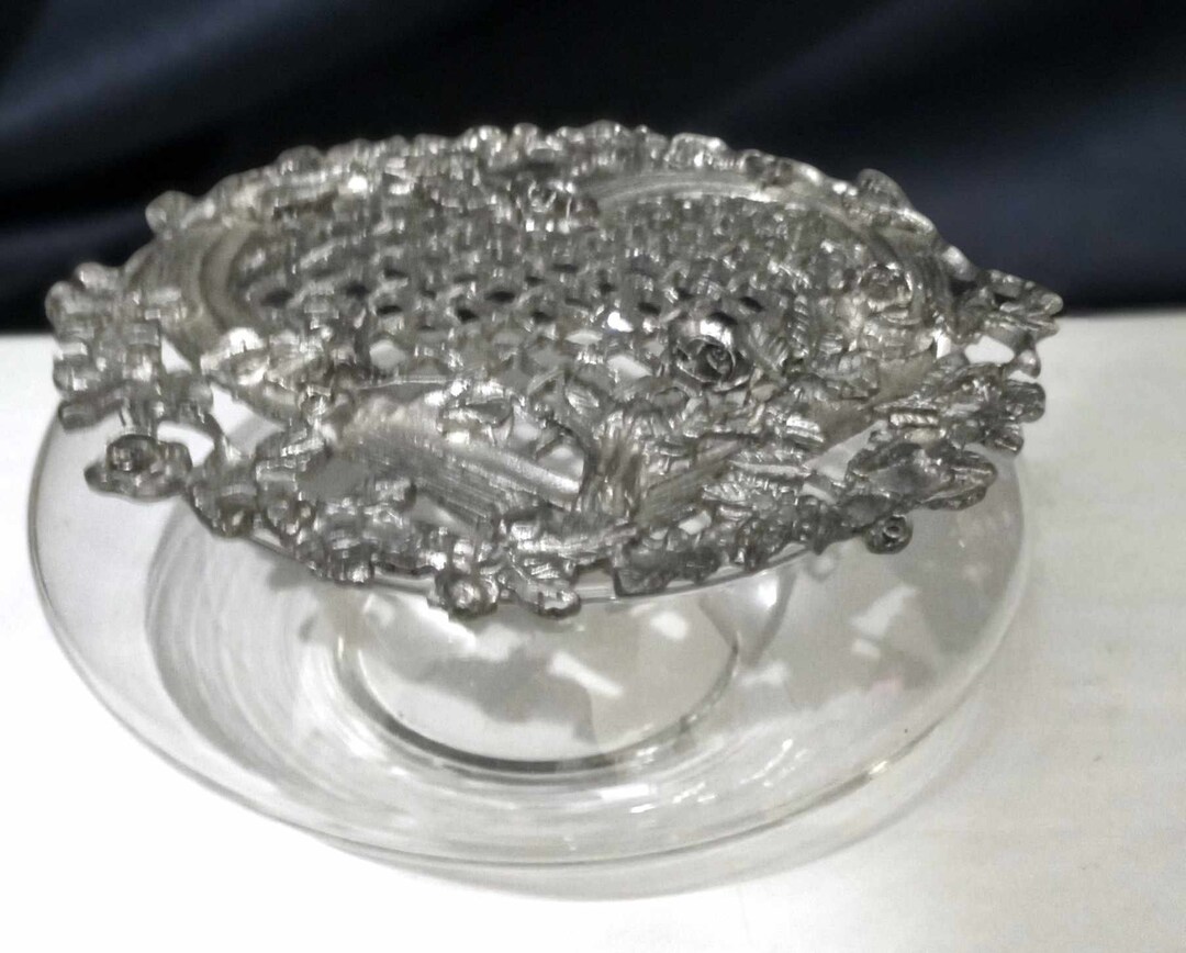 Vintage Metzke Potpourri Glass Bowl With Pewter Lid Etsy