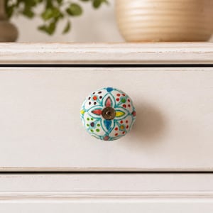Hand Painted Ceramic Floral Cabinet Knob – Pastel Farmhouse Drawer Pull (1.5 Inch)
