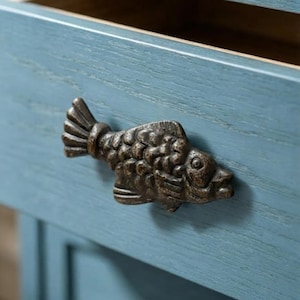 Antique Bronze Fish Cabinet Knob, Fish Drawer Knob, Nautical Metal Furniture Hardware, Coastal Dresser Knob, Rustic Cabinet Pull