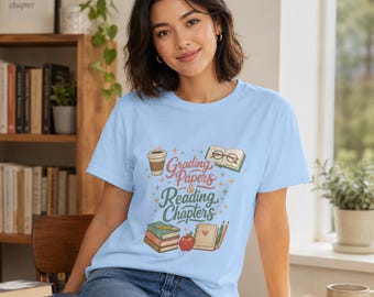 Grading Papers Lesekapitel Lehrer-T-Shirt, lustiges Englischlehrer-T-Stück, Buch-Liebhaber-Spitze, niedliches Bibliothekar-Geschenk, zurück zu Schulhemd
