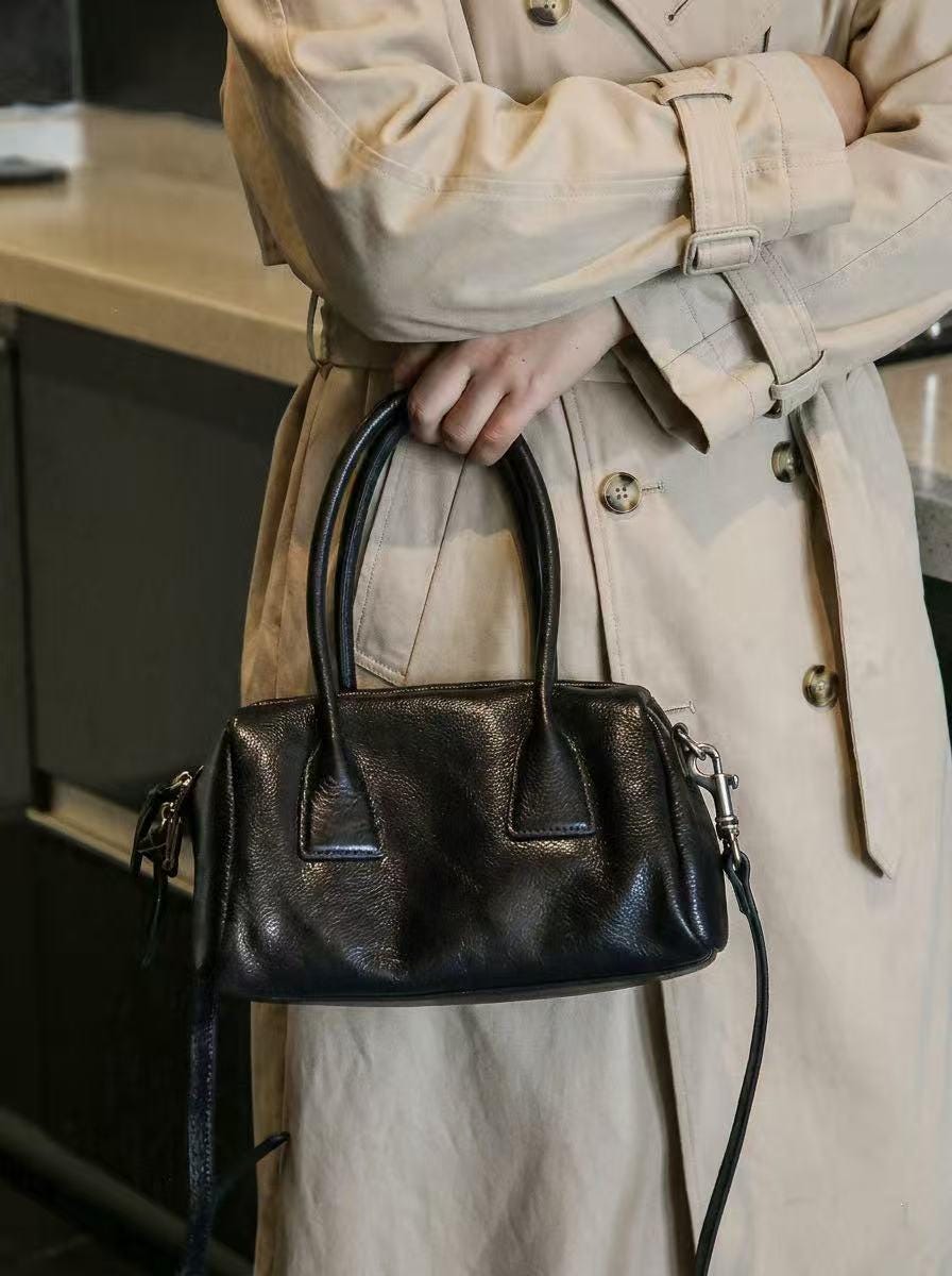 Vintage Full Grain Leather Bowling Bag for Women-Black Tote Shoulder Bag