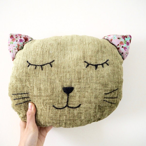 Oreiller pour chat, Coussin décoratif, Coussin pour chat, Coussin jetable, Oreiller Kitty, Cadeau amoureux du chat, Décoration intérieure, Décor de chat, Coussin animal,