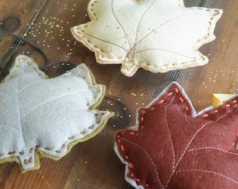 Autumn Leaf Garland, Felt Hanging, Leaves,  Holiday Fall Thanksgiving Decoration, Felt Leaves, Autumn Decor