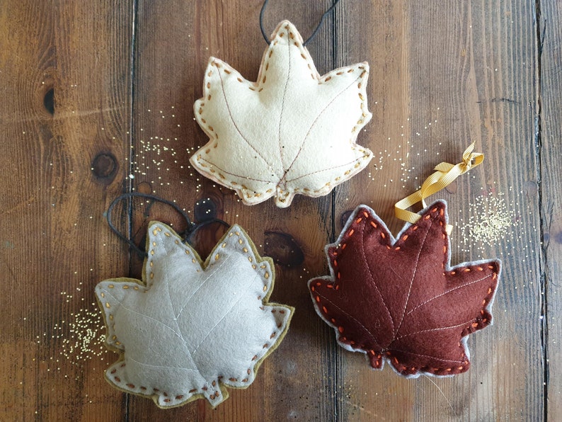 Autumn Leaf Garland, Felt Hanging, Leaves, Holiday Fall Thanksgiving Decoration, Felt Leaves, Autumn Decor image 5