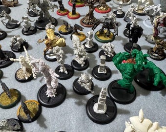 Warhammer Hordes Privateer Press Miniatures Lot Metal Painted Unpainted Figures Terrain Tokens Dice Army Set