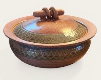 OOAK Studio Pottery Lidded Bowl Signed Handmade Vintage Art Studio Ceramic 10