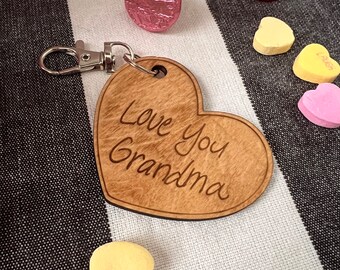 Llavero de escritura a mano personalizado, recuerdo familiar, regalo para abuelos, etiqueta de equipaje, grabado en madera con láser personalizado, regalo de San Valentín para marido y esposa