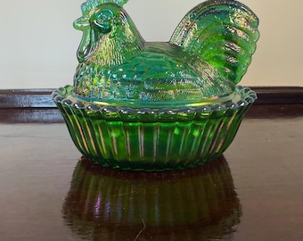 Vintage Westmoreland Rosso Emerald Carnival Glass Rooster on Nest Dish