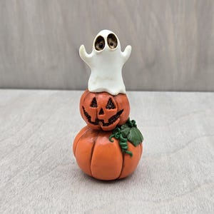 Halloween Ghost and Pumpkin Stack