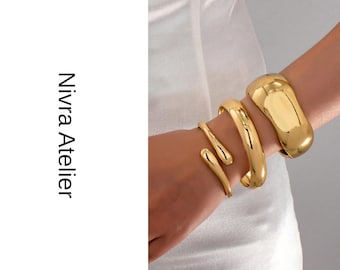 Gedurfde gouden manchetarmband set sculpturale minimalistische statement armbanden
