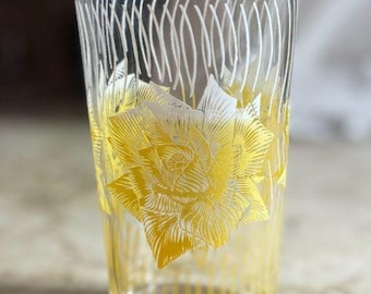 Vintage Anchor Hocking Juice Glass (1) Yellow & White Roses w/ Wavy Lines 5"x3"